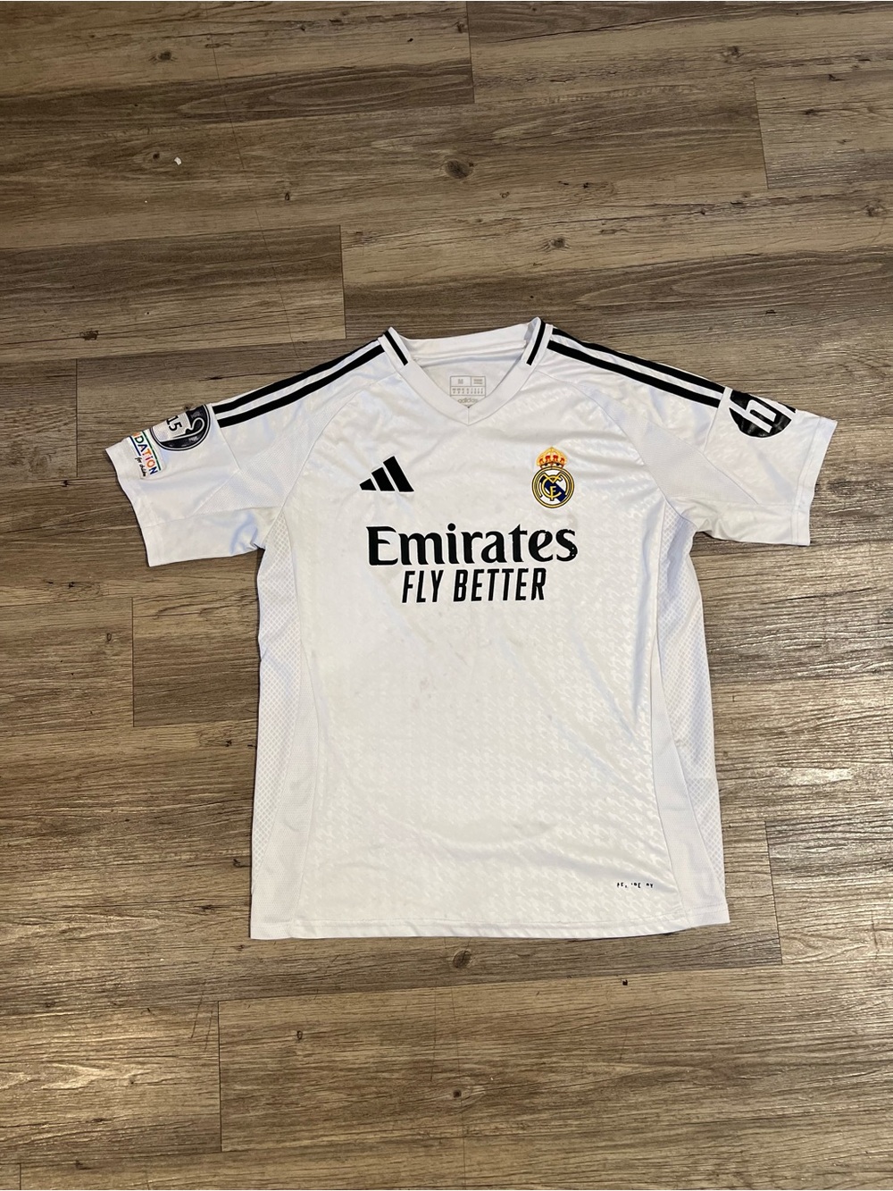 Real Madrid Jersey 2024-25 Vini Jr. Home Soccer Shirt Adidas Size Medium
